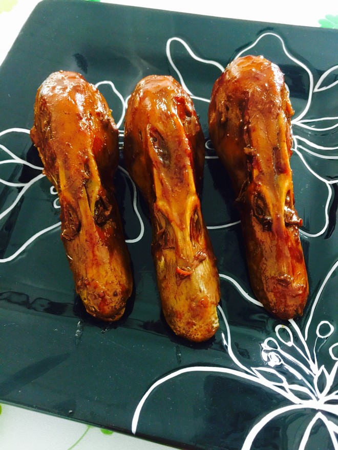 秘制鸭头、鸭舌（超过周黑鸭、绝味鸭脖）
