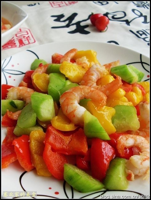 彩椒炒虾仁