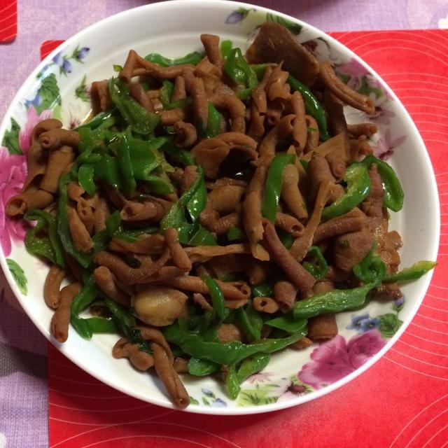 青椒炒鸭肠