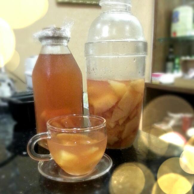 清新可口的水蜜桃李子冰茶，so easy