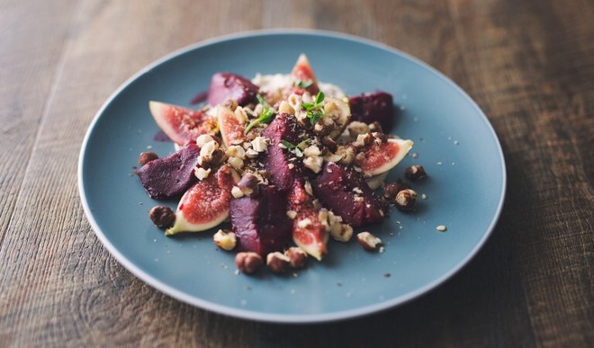 【H&C】腰果酱榛仁李子无花果沙拉 Poached Plum, Fig and Hazelnut Fruit Salad