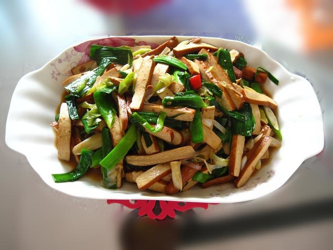 青蒜炒豆干