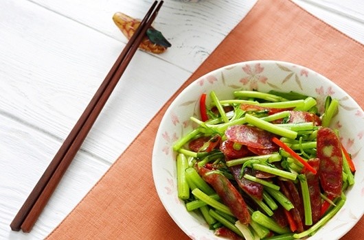 【春播主厨张朝辉】腊味蒿子杆