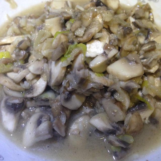 蒜香双孢菇