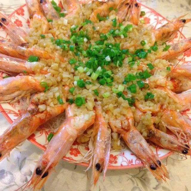 蒜蓉粉丝蒸虾