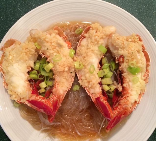 蒜蓉粉丝蒸龙虾