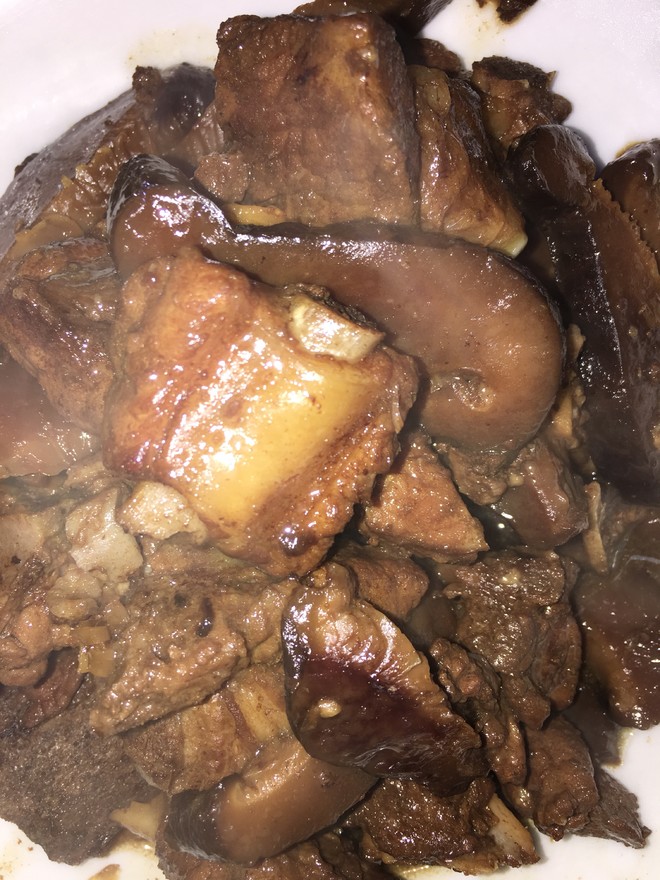 花菇炖排骨