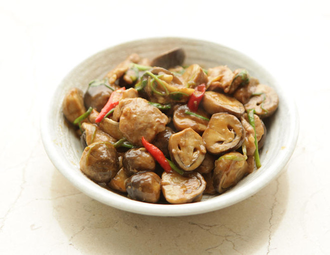 草菇炒肉片