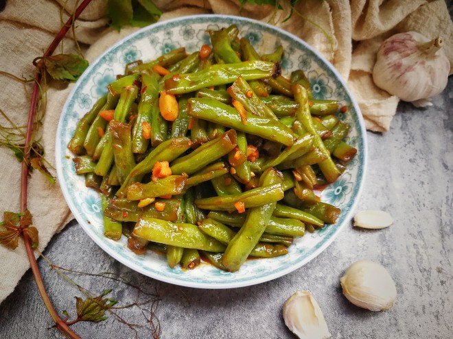 老干妈炒四季豆