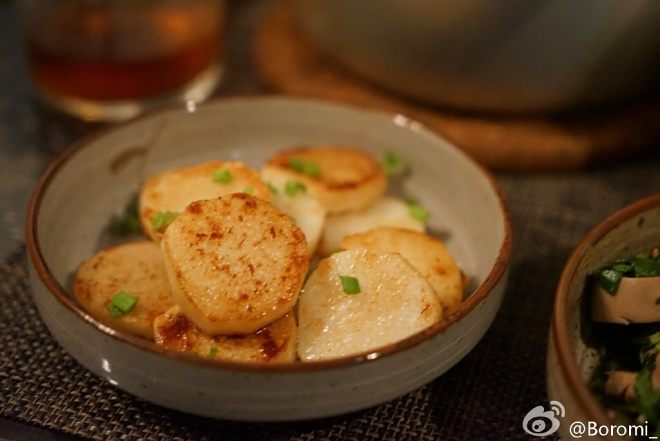 老板，来份煎山药。