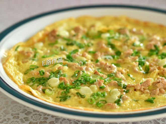肉碎葱花煎蛋饼
