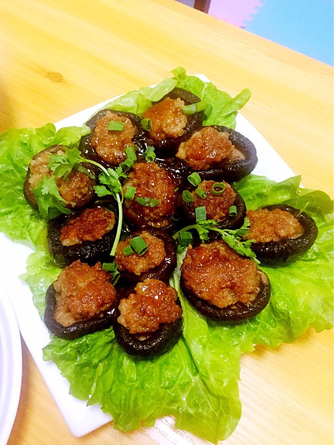 美味的肉酿香菇～～孩子爱吃的下饭菜