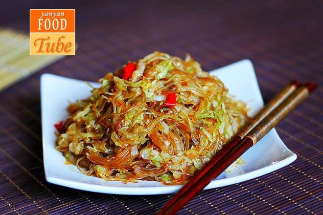 卷心菜炒粉丝 Glass noodles with Cabbage