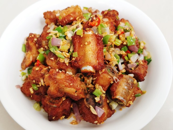 家庭版蒜香排骨
