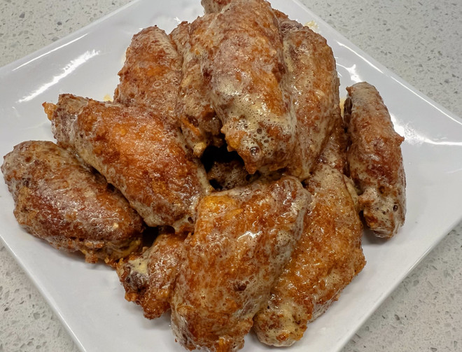 时下流行的咸蛋黄鸡翅