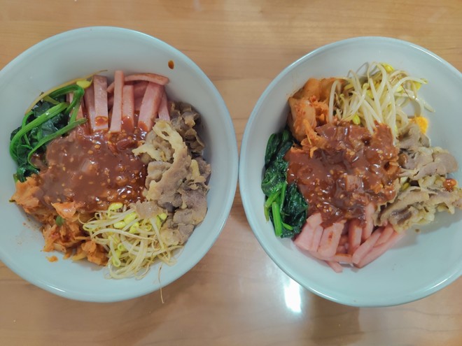 炒制韩式拌饭