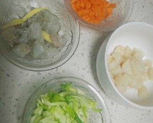 鲜虾鲜贝粥