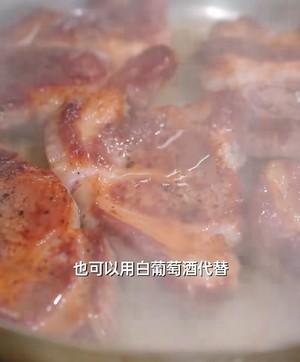苹果烩猪排