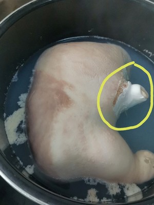 小炒酸辣肚丝（猪肚清洗超干净方法）