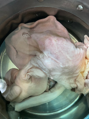 绿豆猪肚排骨汤