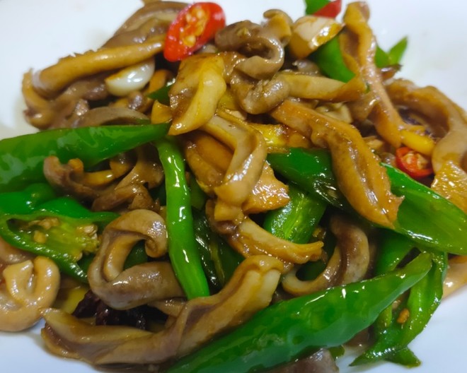 一菜二吃“米饭杀手”爆炒香辣猪肚&暖胃胡椒猪肚汤