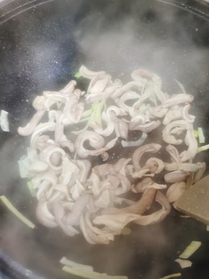 养胃猪肚汤