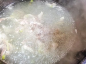 养胃猪肚汤