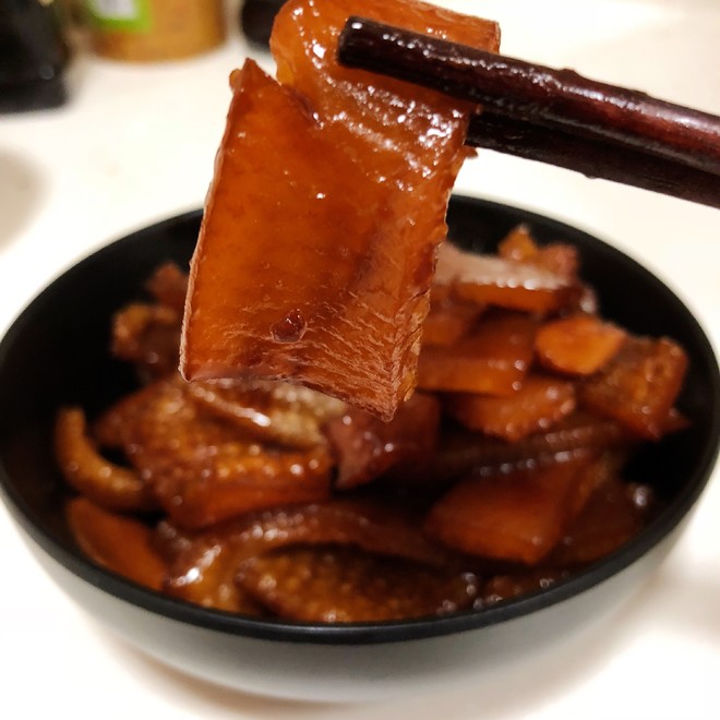 猪皮这样做比皇后猪蹄还好吃?