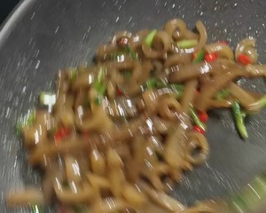 私房炒猪皮