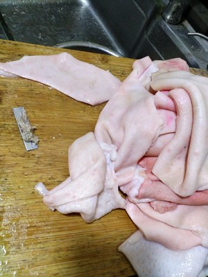 潮汕扑肉(炸猪皮，炸皮，肉皮)
