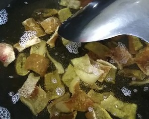 潮汕扑肉(炸猪皮，炸皮，肉皮)