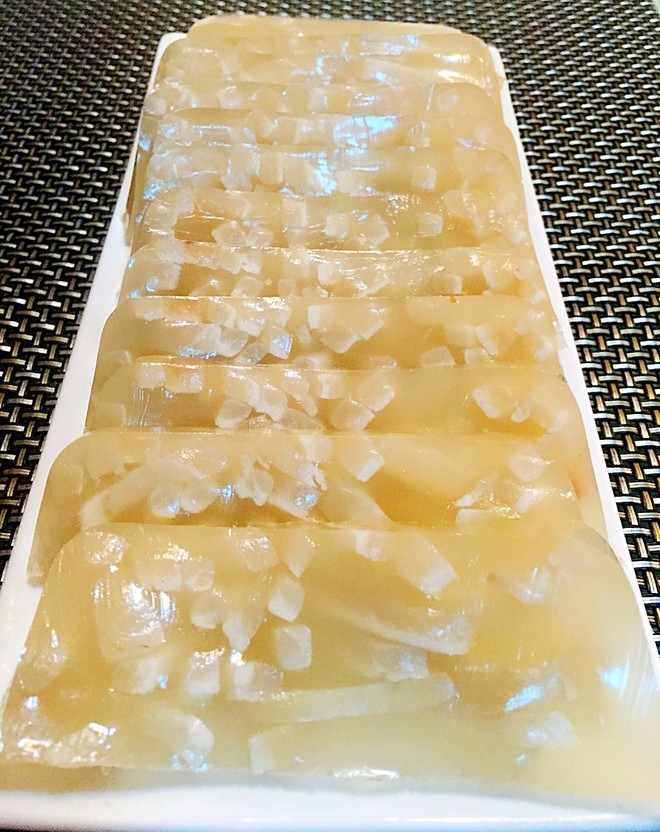 水晶肉皮冻