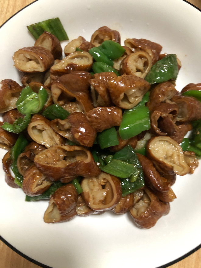 尖椒炒肥肠