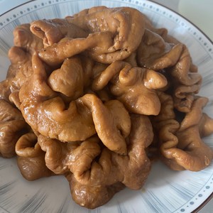 超好吃的烤大肠包大葱！