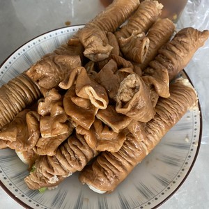 超好吃的烤大肠包大葱！