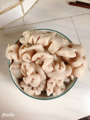 猪大肠的清洗和去味方法……