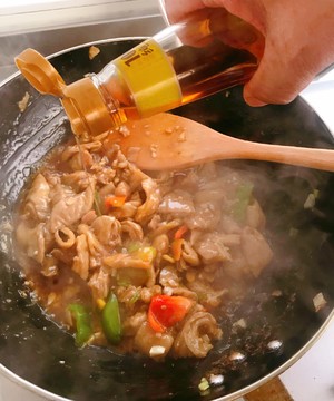 不油腻不油炸入口即化的溜肥肠