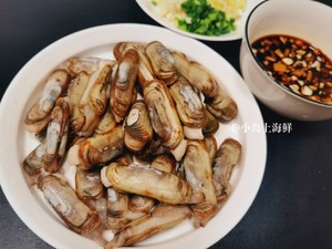 小岛上—酱爆蛏子