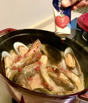 鲜！虾汤煮青口