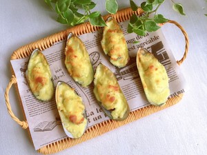 芝士焗青口贝