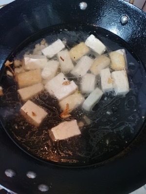 鲜掉眉毛的牡蛎豆腐汤