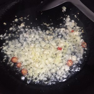 蒜蓉粉丝蒸蚝仔牡蛎肉