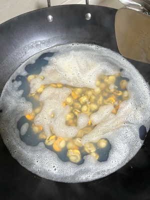 蒜苔炒扇贝肉