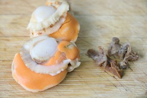 蒜蓉扇贝肉蒸粉丝