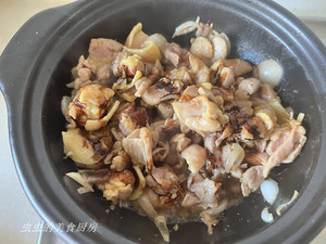 一夜暴富：鲍鱼香螺鸡煲