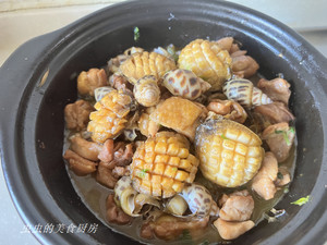 一夜暴富：鲍鱼香螺鸡煲