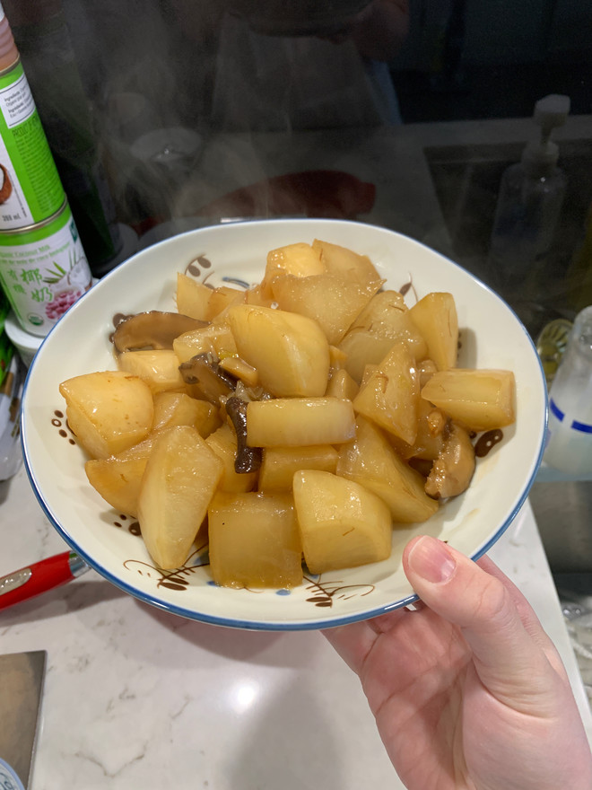 鲍汁干贝白萝卜