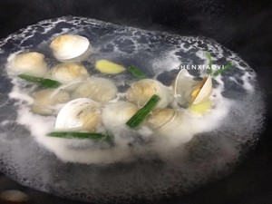 蛤蜊炖蛋-3个关键要记牢，又嫩又滑又鲜，特殊时期必须要学会的蛤蜊炖蛋