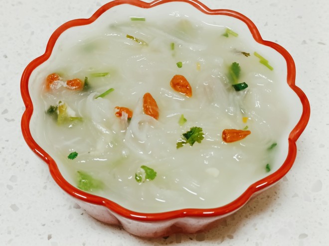低脂鲜美的萝卜丝虾米汤