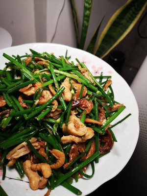 韭菜花虾米小炒皇